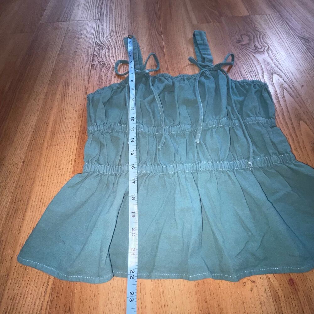 Universal Threads Turquoise Ruffle Tank Top - Picture 2 of 8